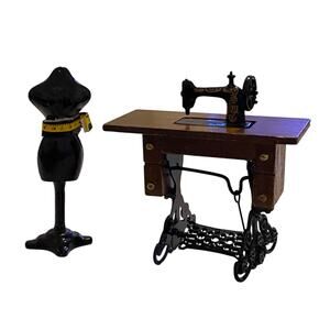 Miniature Vintage Dollhouse Wood and Metal Sewing Machine & Mannequin Accessory